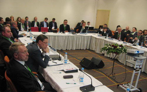 Заседание на «ИНФОТРАНС-2012», посвященное информационным технологиям на пассажирском транспорте