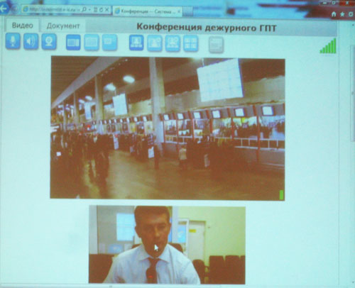 Живая трансляция из Курского вокзала с помощью мониторингового оборудования, размещенного на 25 вокзалах по стране