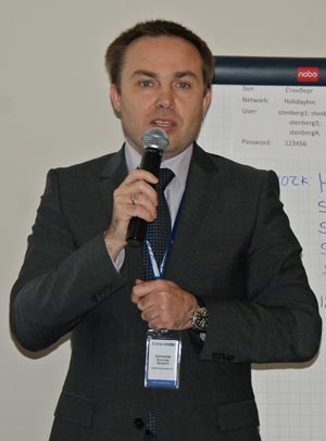Заместитель генерального директора CSBI Group Вячеслав Закусилов выступил в роли как докладчика, так и модератора банковской ИТ-конференции CSBI Group