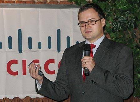 Менеджер Cisco по развитию бизнеса маршрутизаторов доступа в Восточной Европе, России и других странах СНГ Денис Зотов рассказывает о ISR G2