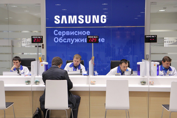 Точка полувозврата: Samsung активно набирает персонал в России