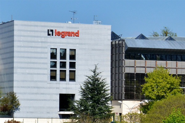 Французский производитель электрооборудования Legrand уйдет из России