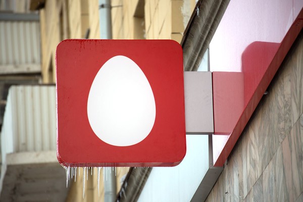 МТС откажется от яйца в логотипе компании
