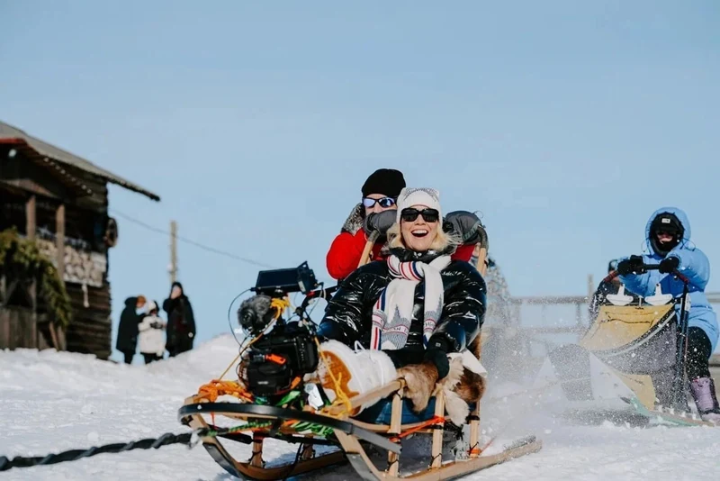 ломоносова 75 северодвинск. ателье северное сияние северодвинск. ателье северное сияние северодвинск. ансамбль северное сияние северодвинск. ателье северное сияние северодвинск.