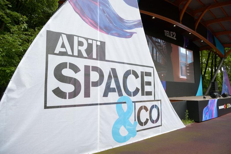 Tele2 и Яндекс Практикум приглашают на фестиваль профессий в пространстве Art Space&Co на Елагином