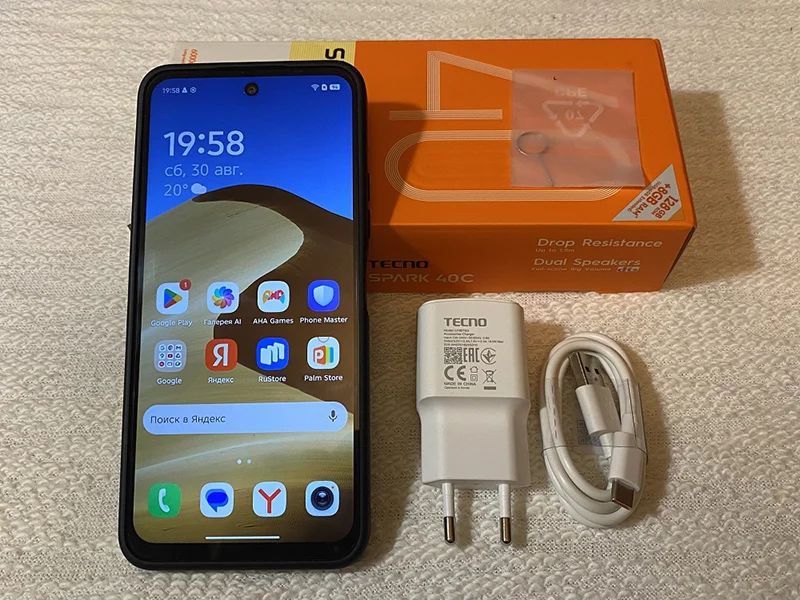 Комплектация TECNO Spark 40C