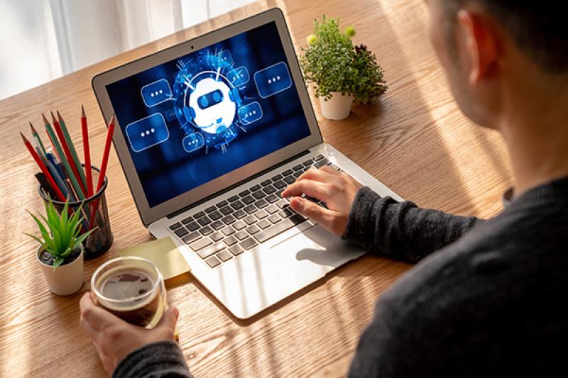 ITSM в кармане: Деснол запустил бесплатного ИИ-ассистента Платона