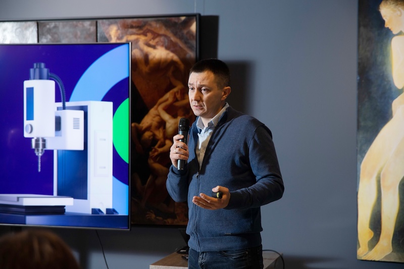 Руководитель по развитию бизнеса Оборудование для бизнеса Авито Борис Мирский