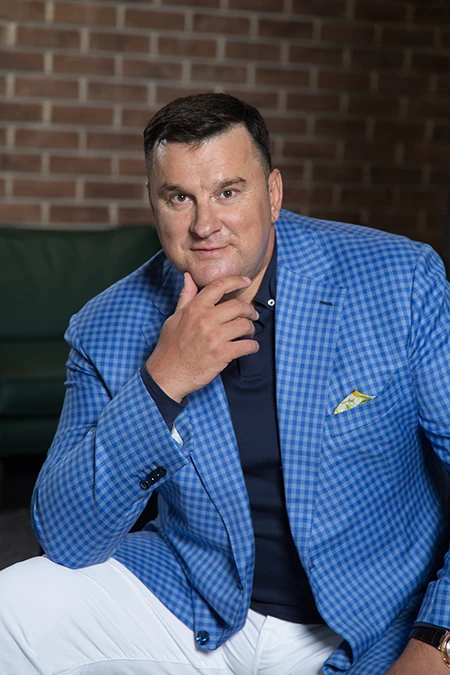 Генеральный директор SMART technologies Олег Кот Генеральный директор SMART technologies Олег Кот