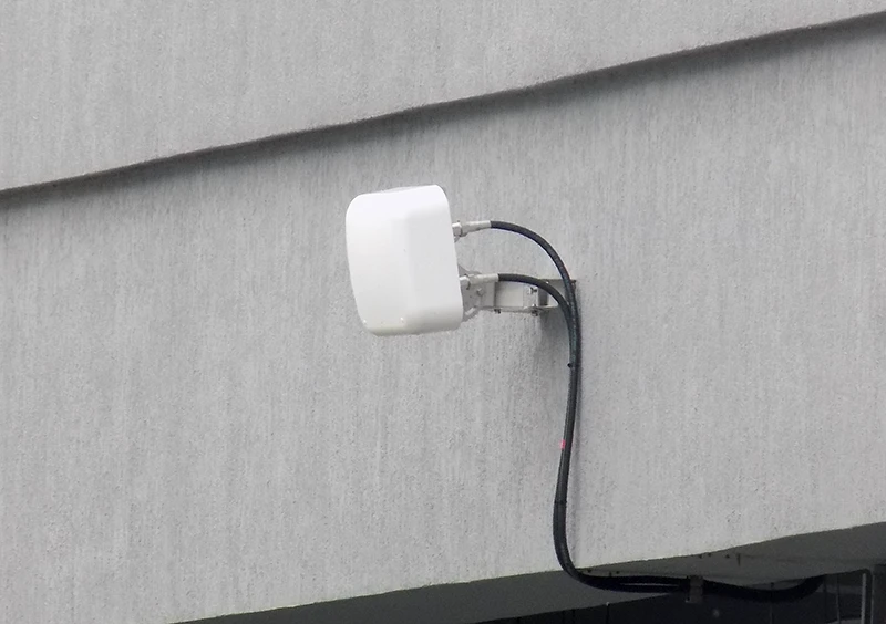 Антенна внутри стадиона