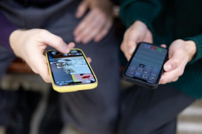 В Петербурге мужчины готовились к 8 Марта активнее, чем женщины к 23 Февраля