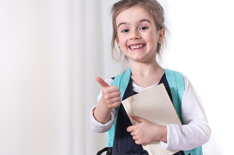 Как записать ребенка в первый класс с помощью портала госуслуг Санкт-Петербурга