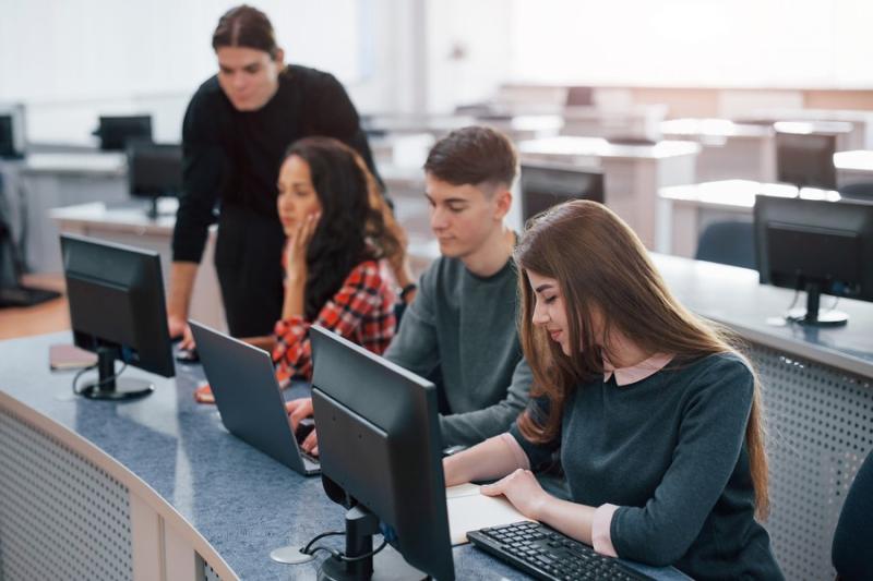 ГК Softline и Санкт-Петербургский государственный университет телекоммуникаций им. проф. М.А. Бонч-Бруевича будут сотрудничать в сфере образования