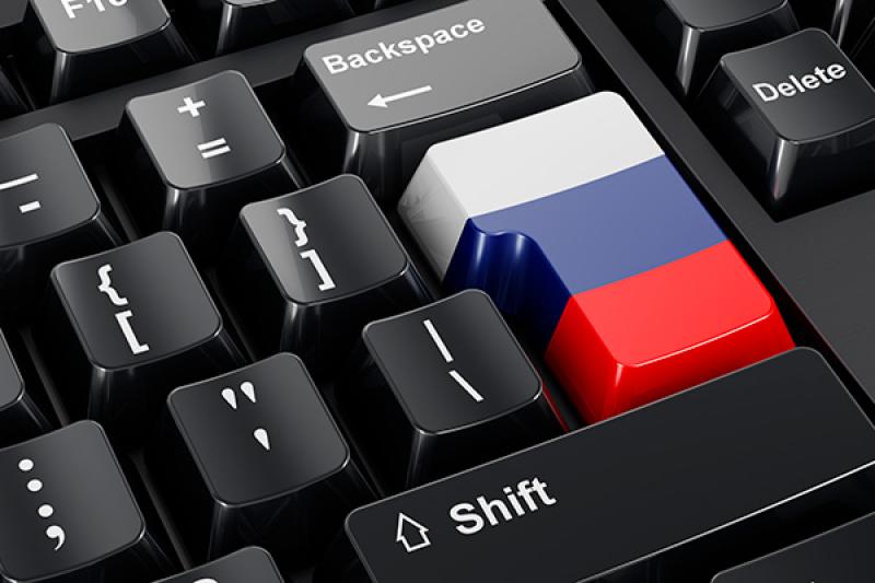 В Петербурге создадут систему учета застрахованных по ОМС лиц на российском ПО