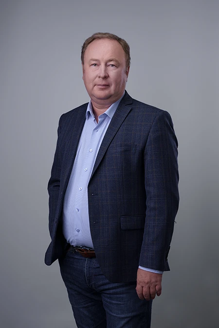 Главный редактор BISA Михаил Смирнов Главный редактор BISA Михаил Смирнов