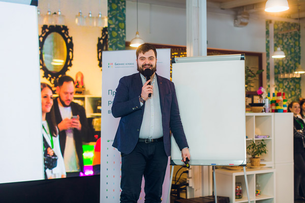 Сбербанк и Google провели третий мастер-класс в Великом Новгороде
